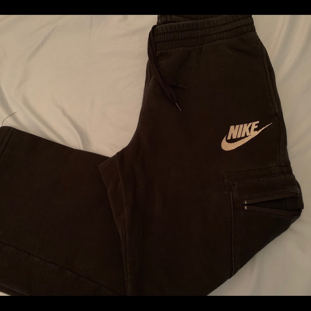 Nike Cargo Sweatpants Black Size Large 25.00
